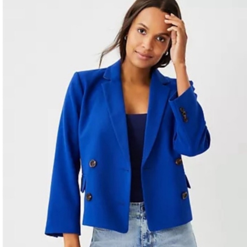 Ann Taylor cropped double breasted blazer in Royal blue NEW NWT Size 8
